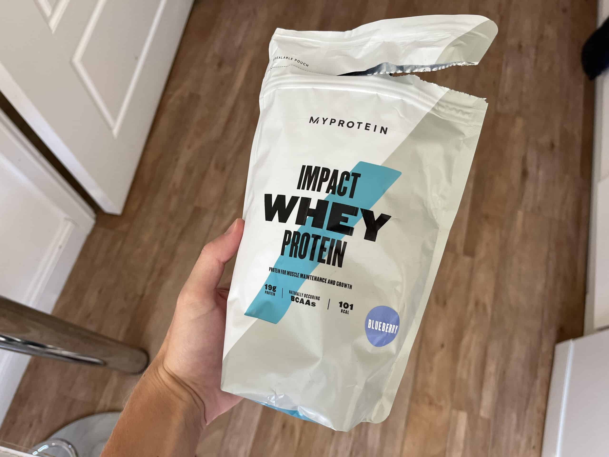 https://9-to-5-nutrition.com/wp-content/uploads/2022/10/My-Protein-Impact-Whey-500g-scaled.jpg